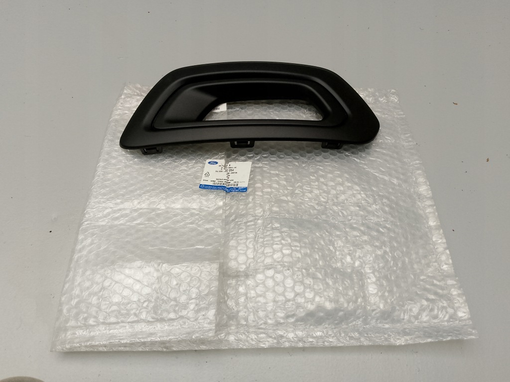 Купити Ford transit mk8 18- решітка решітка  бампера правий перед kk31-r19952-b ÷