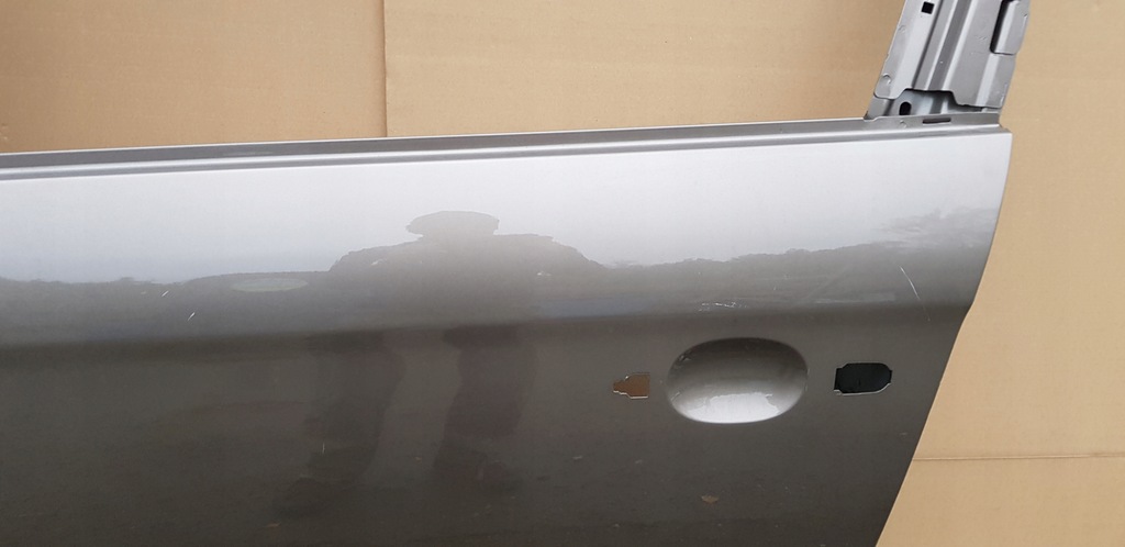 фото №9, Lancia delta 3 двері ліва передні. молдинг. 2008-14