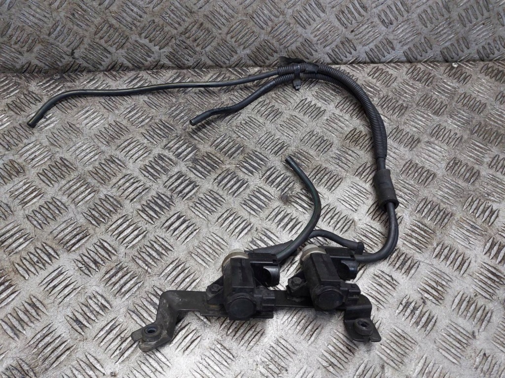 фото №1, Клапан вакууму комплект getz i 1.5 crdi 7.21903.16