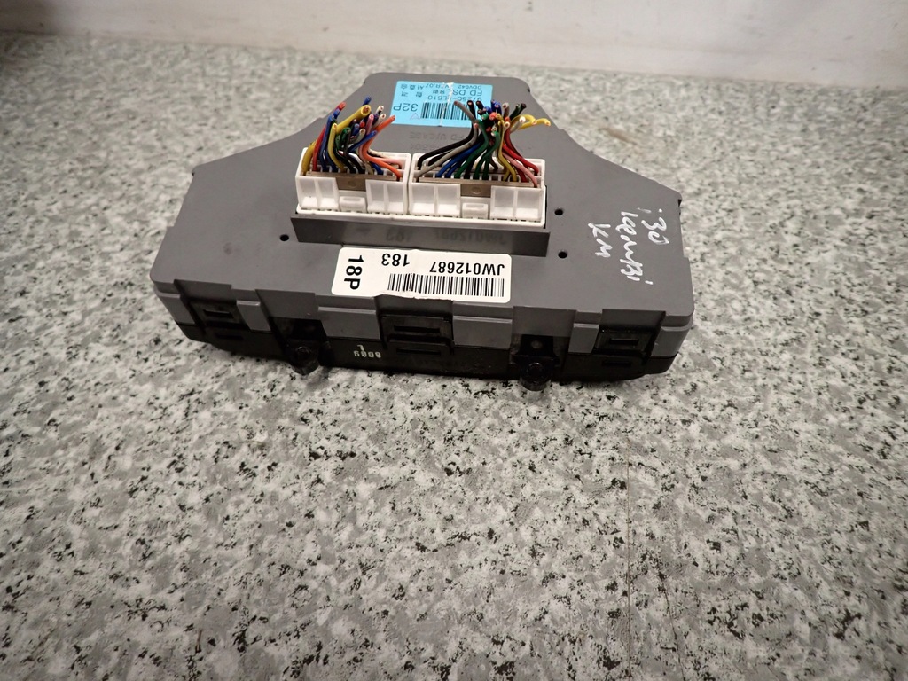 фото №8, Hyundai i30 07-12 панель керування обігрів обдув