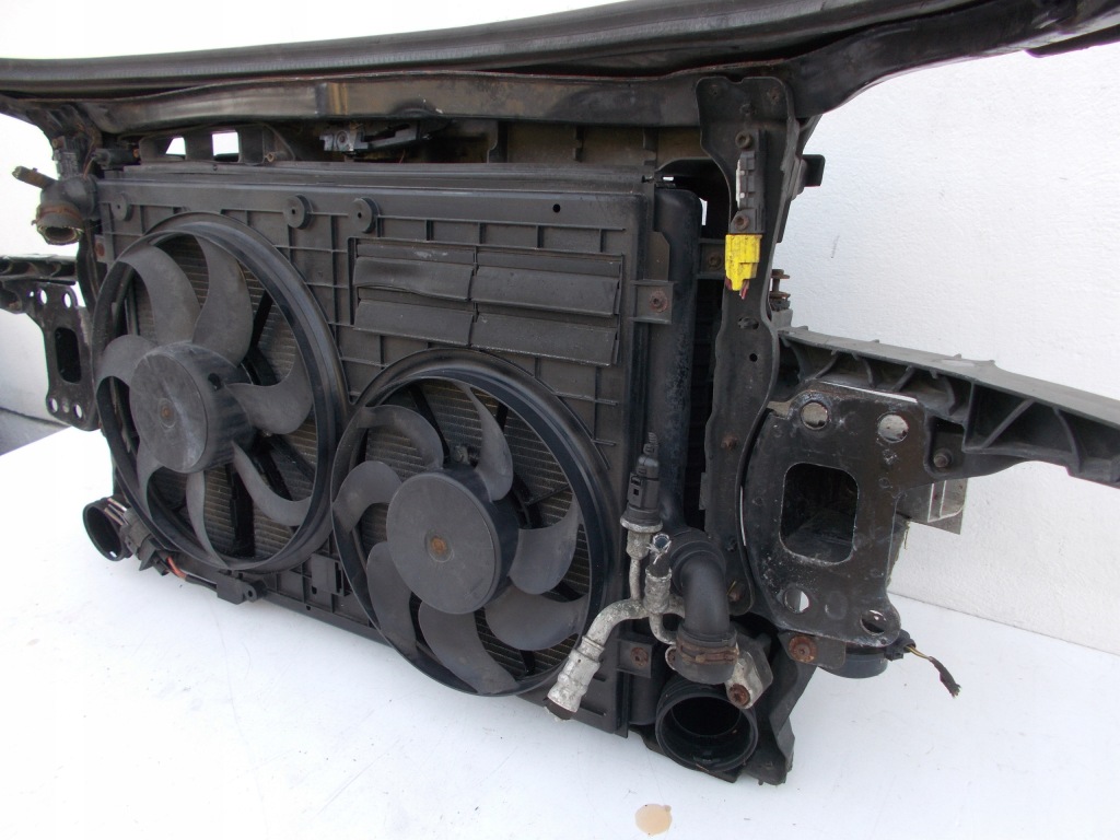 Ремень передний усилитель радиатор балка audi a3 8p рестайлинг  05 - 08 tdi Цена