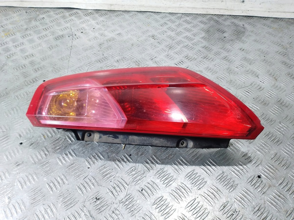 фото №1, Лампа задня права fiat grande punto хетчбек