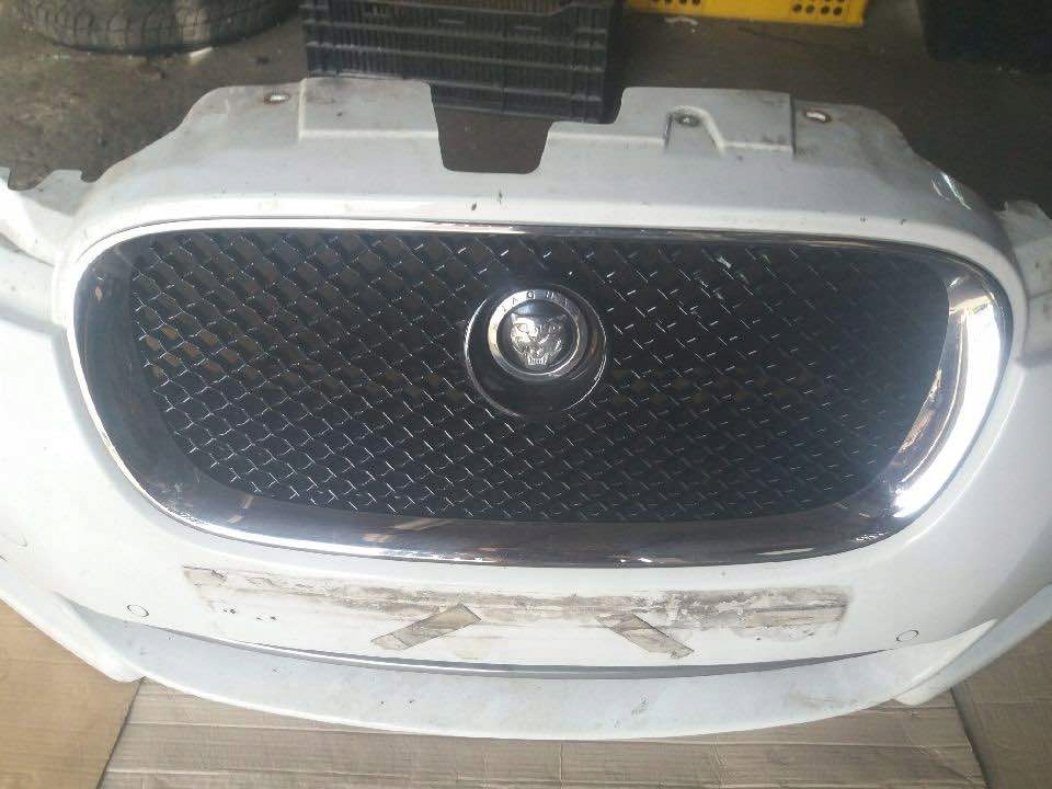 фото №1, Jaguar xf x250 решётка радиатора решётка радиатора