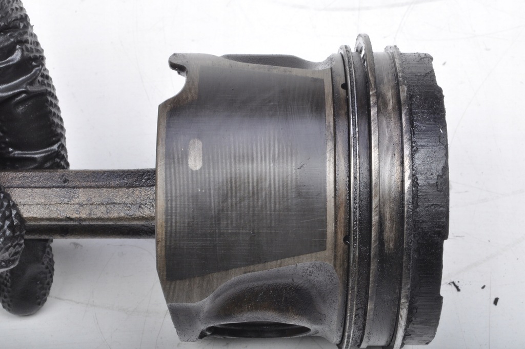 фото №6, Volvo v70 2.4 d5 185km d5244t4 поршень с шатун