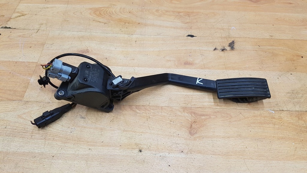 фото №1, Педаль газа потенциометр citroen c5 iii 3.0 hdi