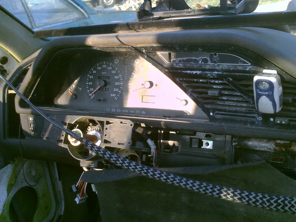 фото №15, Peugeot 605 3,0 v6 бампер задня білий колір стан db zdrowy 91r двері крила