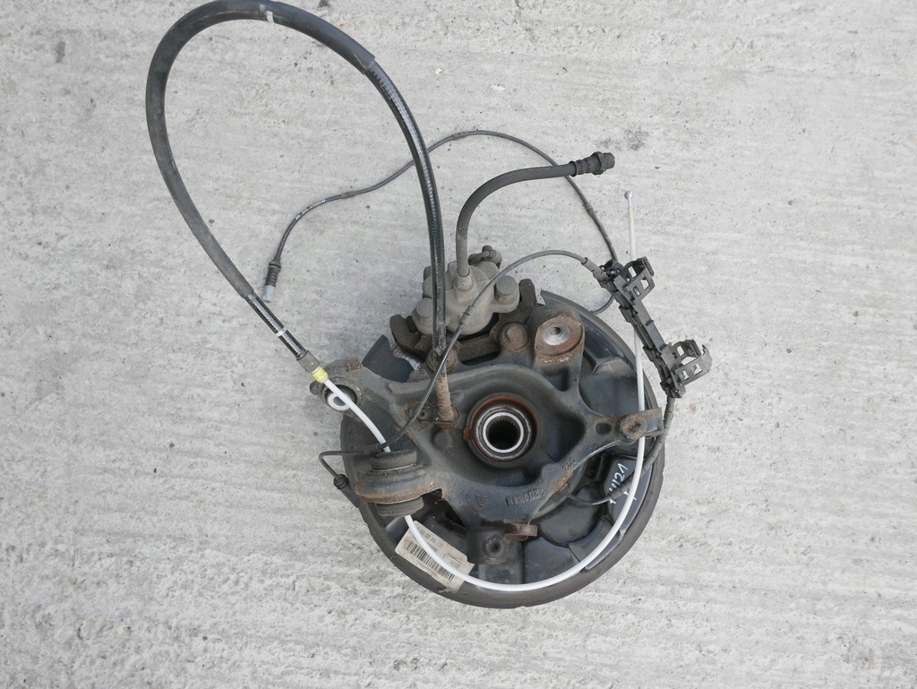 фото №1, Bmw f32 поворотний кулак ступиця супорт правий задня