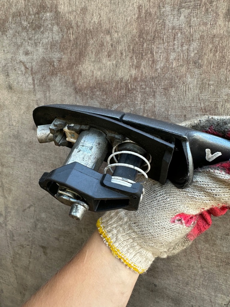 фото №4, Ручка правый перед mercedes vito 639 w639