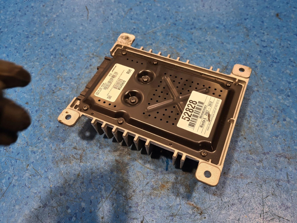 фото №4, Mazda 6 gh усилитель bose радио gs1e66920a 22v