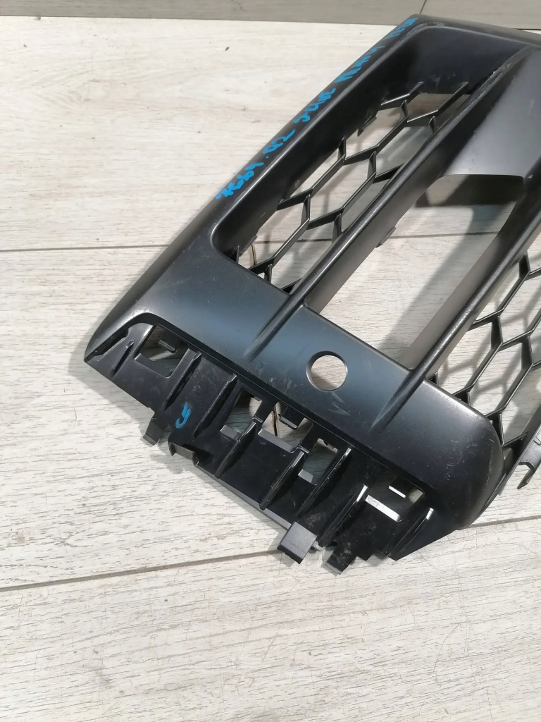 фото №9, Audi q2 s-line решётка бампер правый перед 81a807682l