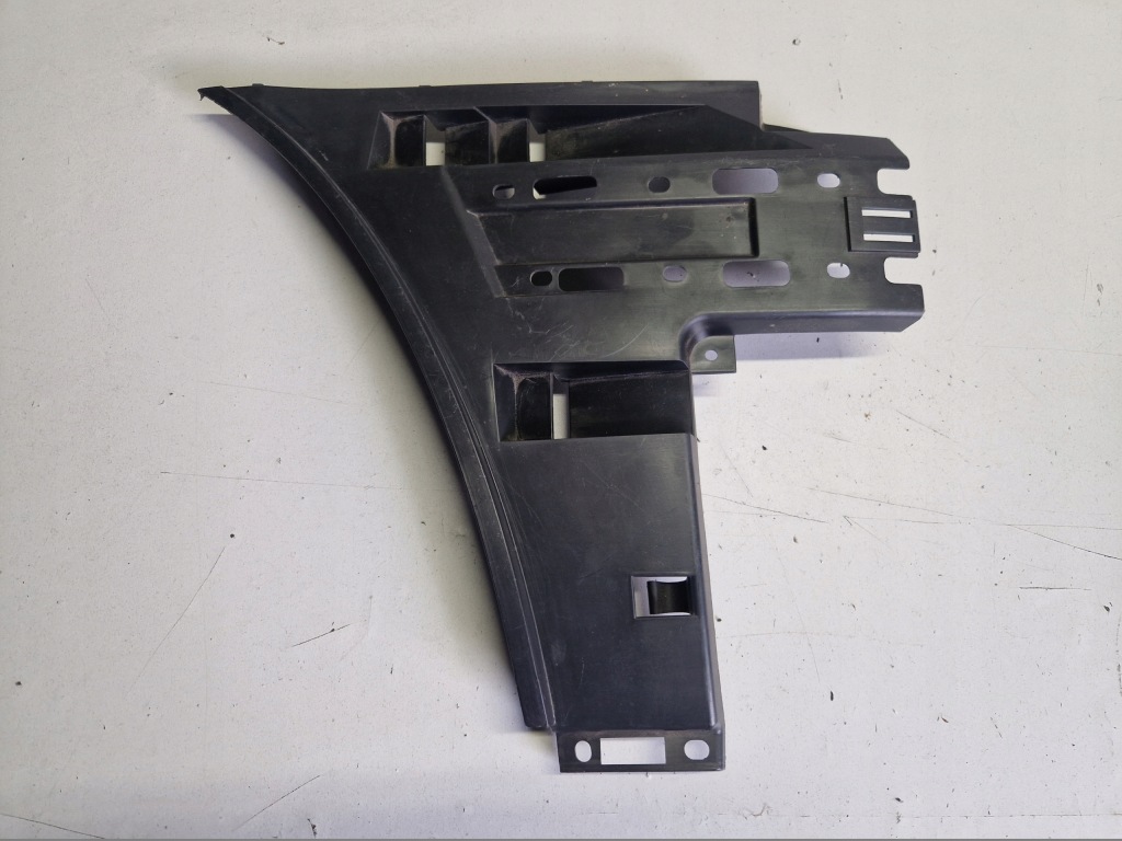 Купить Направляющая бампера правый перед ford galaxy 2000 2006 ym21-17c972-ba