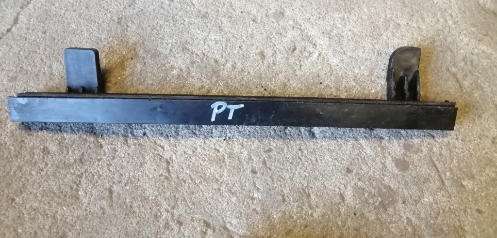 фото №1, Kia carnival ii 06-14 направляющая стекло правый задняя