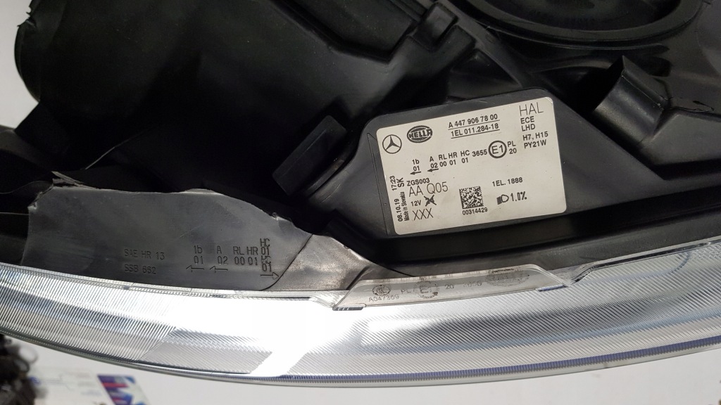 фото №9, Лампа правая перед mercedes vito w447