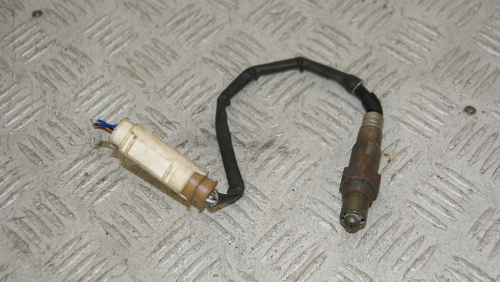 фото №1, Mercedes-benz оригинальный номер 0015404617 датчик лямбда-зонд