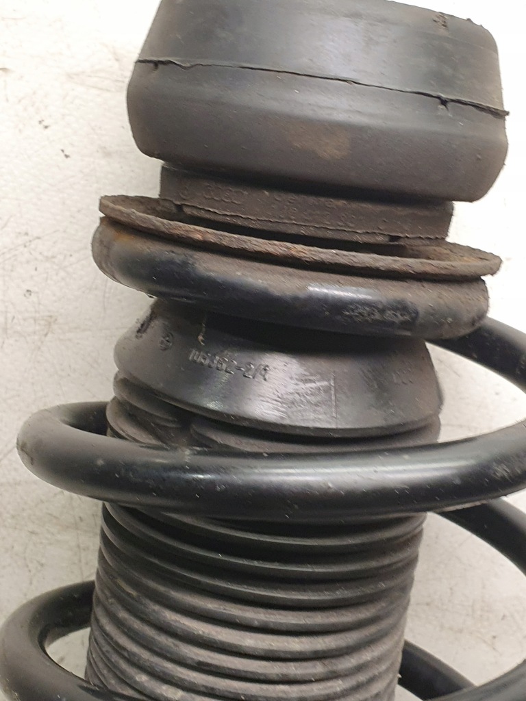 фото №9, Амортизатор левый перед 1j0413031r audi a3 8l 1.8 125km 97r.