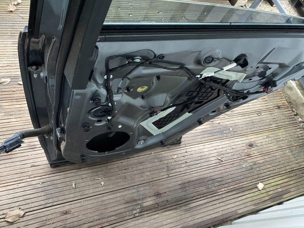 Audi q5 рестайлинг  8r offroad полный дверь правый задний  задние lx7r szary Недорого