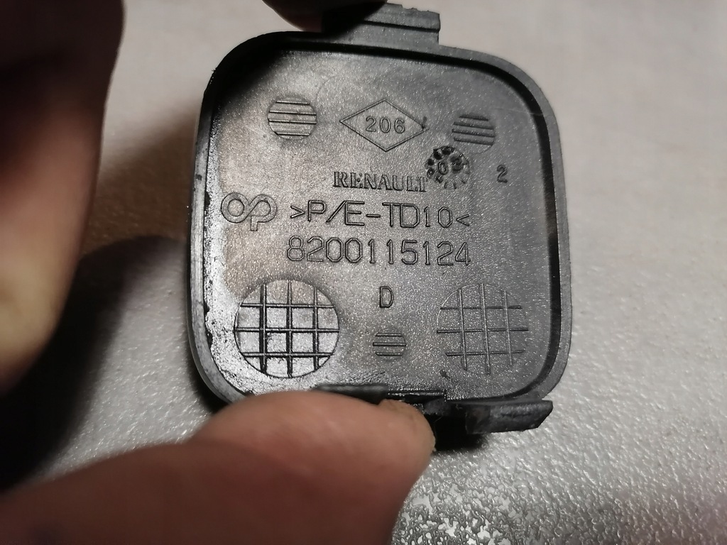 фото №2, Заглушка бампера задня renault megane ii 8200115124