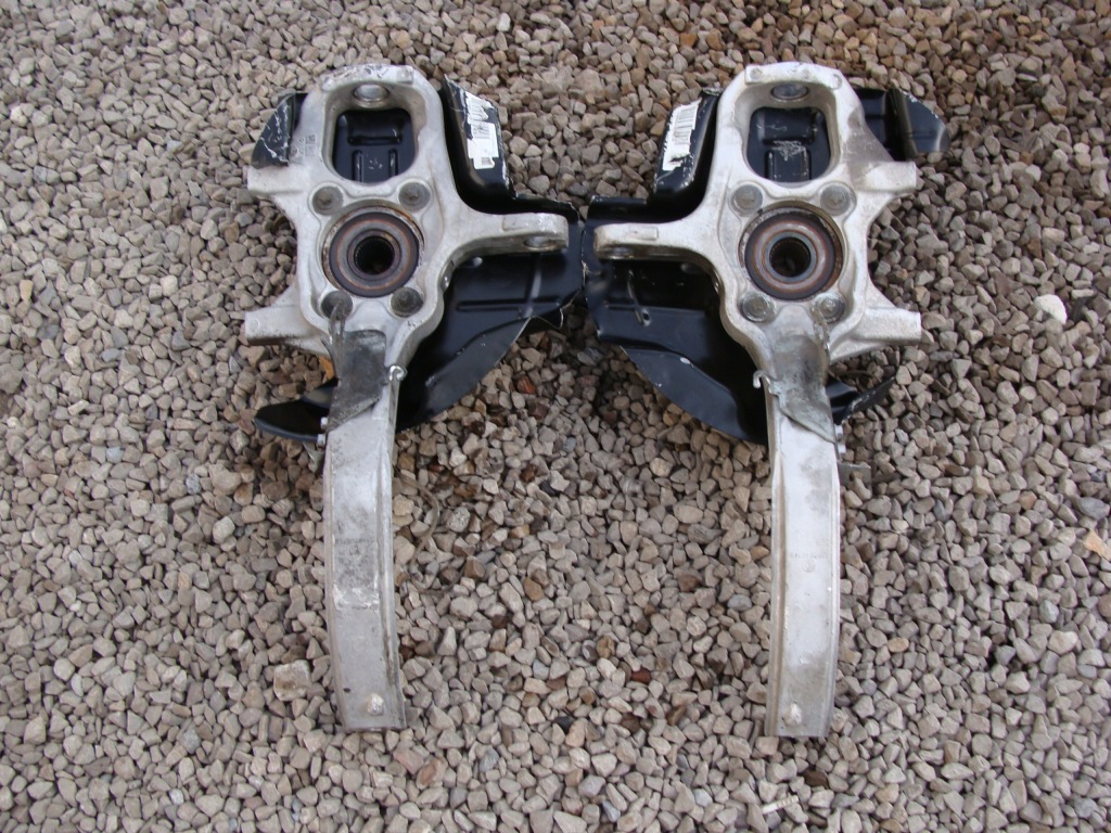 фото №2, Поворотный кулак правая alfa romeo 159 brera lift !!!