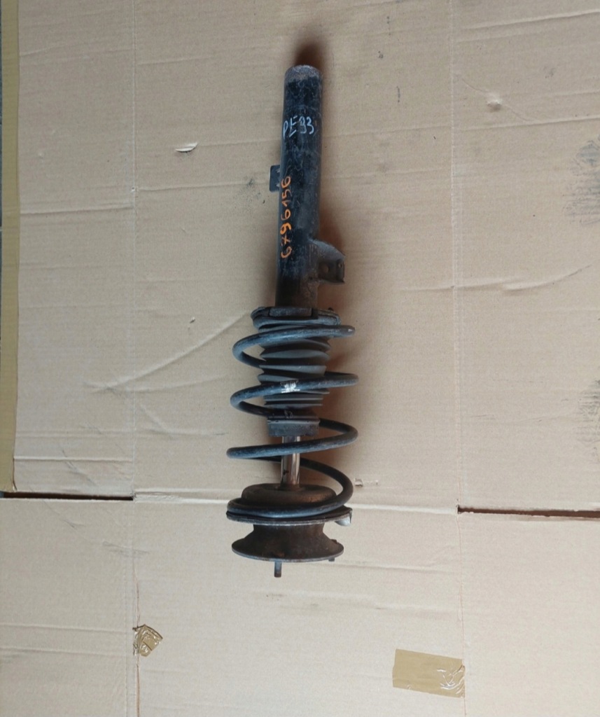 Купити Амортизатор правий перед 6771178 bmw e92