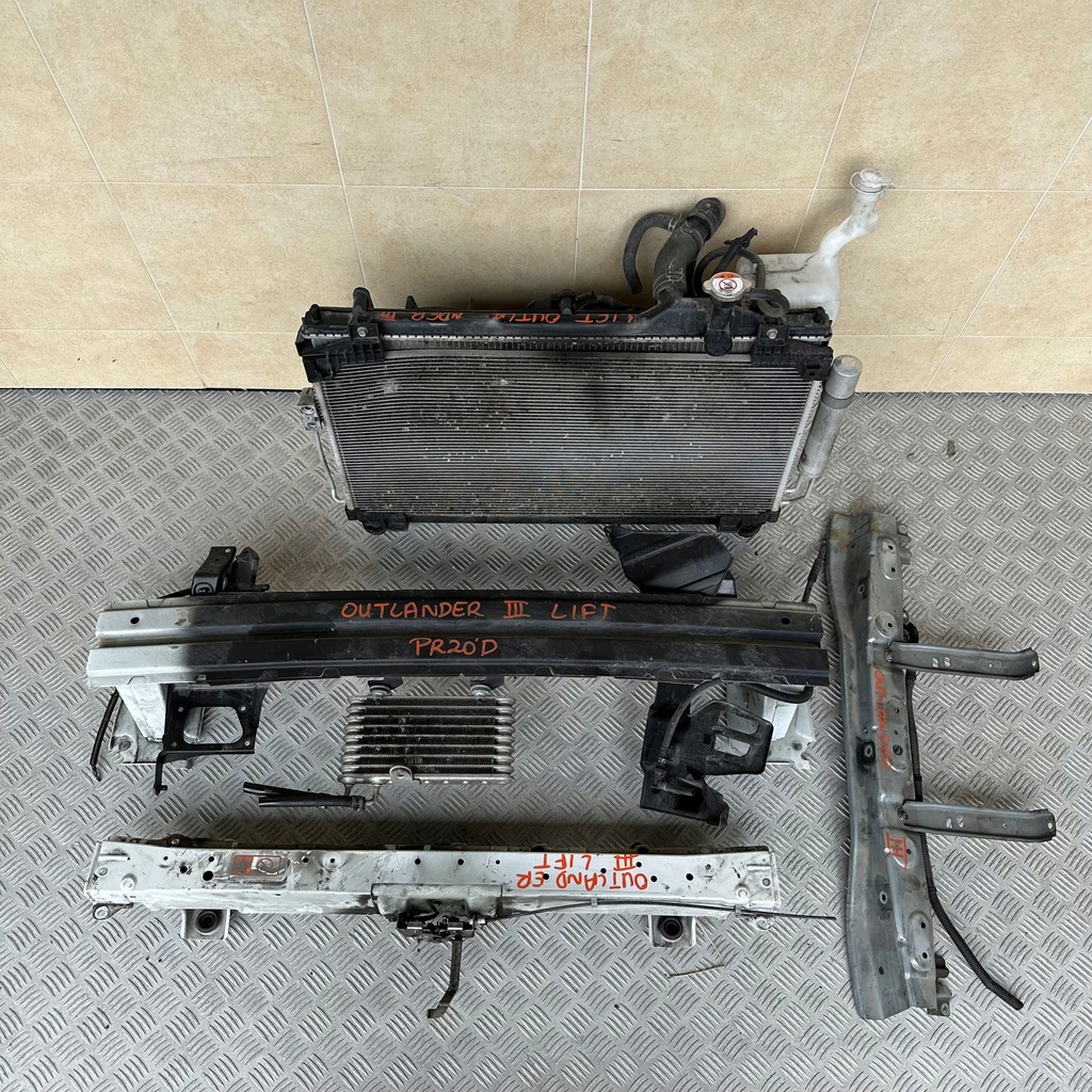 фото №4, Pas передний радиатор outlander iii lift 2.2 d