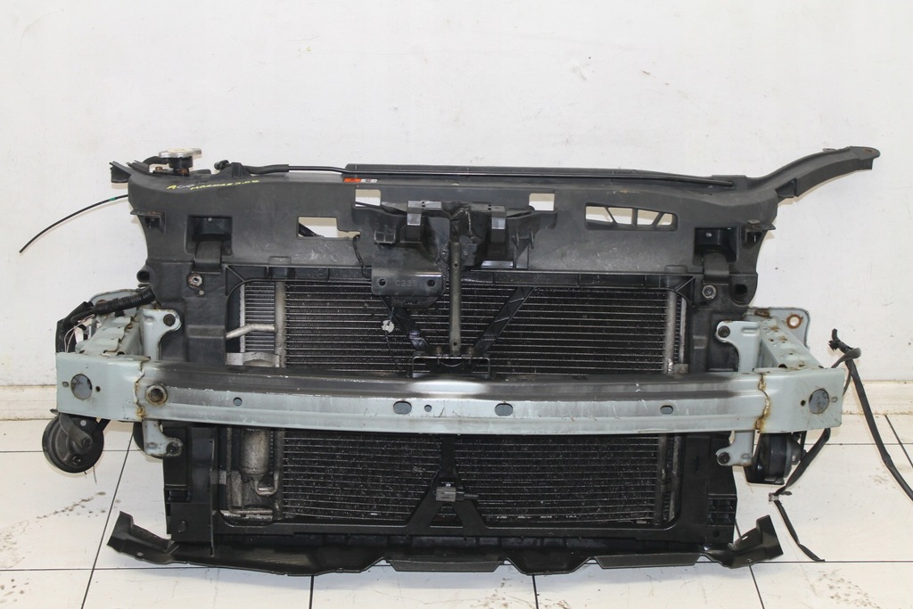 фото №1, Pas передній радіатор mazda 5 v 2005-2010r 2.0 b