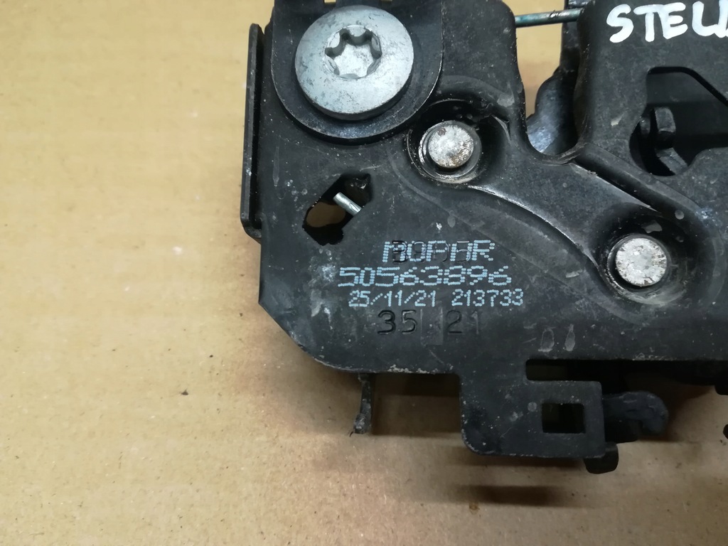 фото №4, Alfa romeo stelvio замок капот l/p комплект