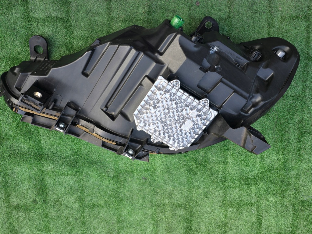 Alfa romeo giulia рестайлінг  full led фара передня комплект Оригінал