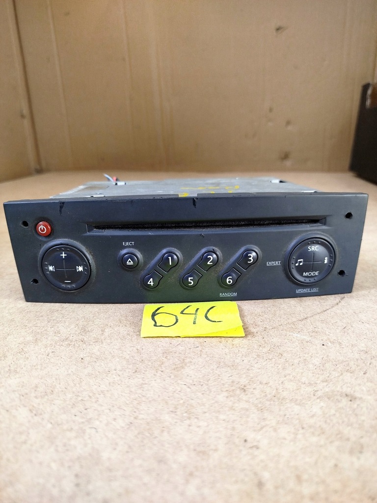 фото №1, Радио проигрыватель cd заводской renault scenic ii 8200505114