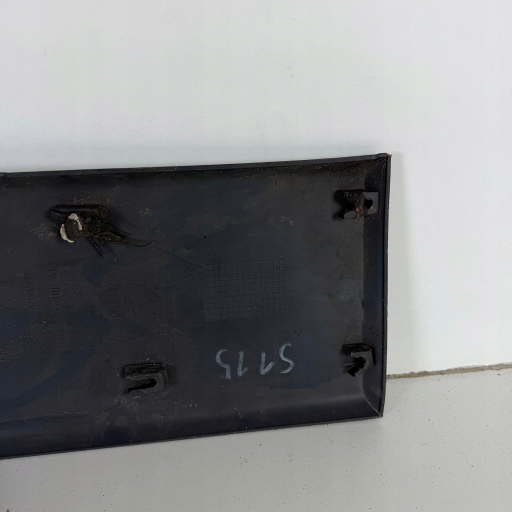 Молдинг двері правих правого створки jumper ducato оригінальний номер оригінал 1306610070 Київ