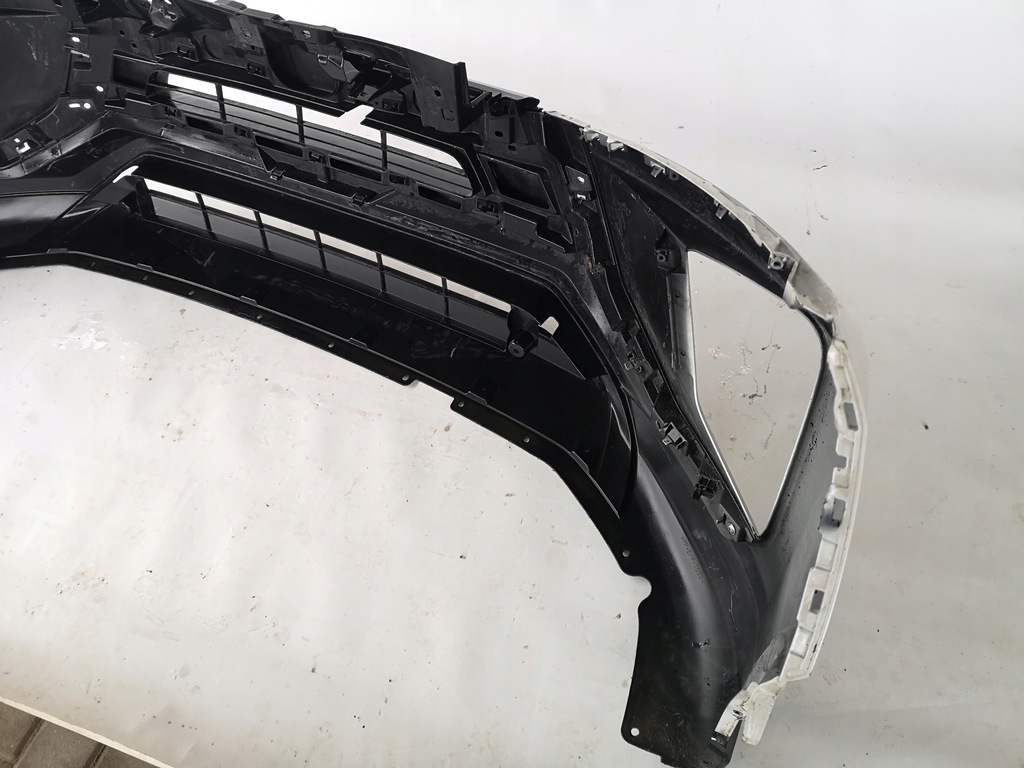 фото №9, Mitsubishi eclipse cross- бампер перед хром