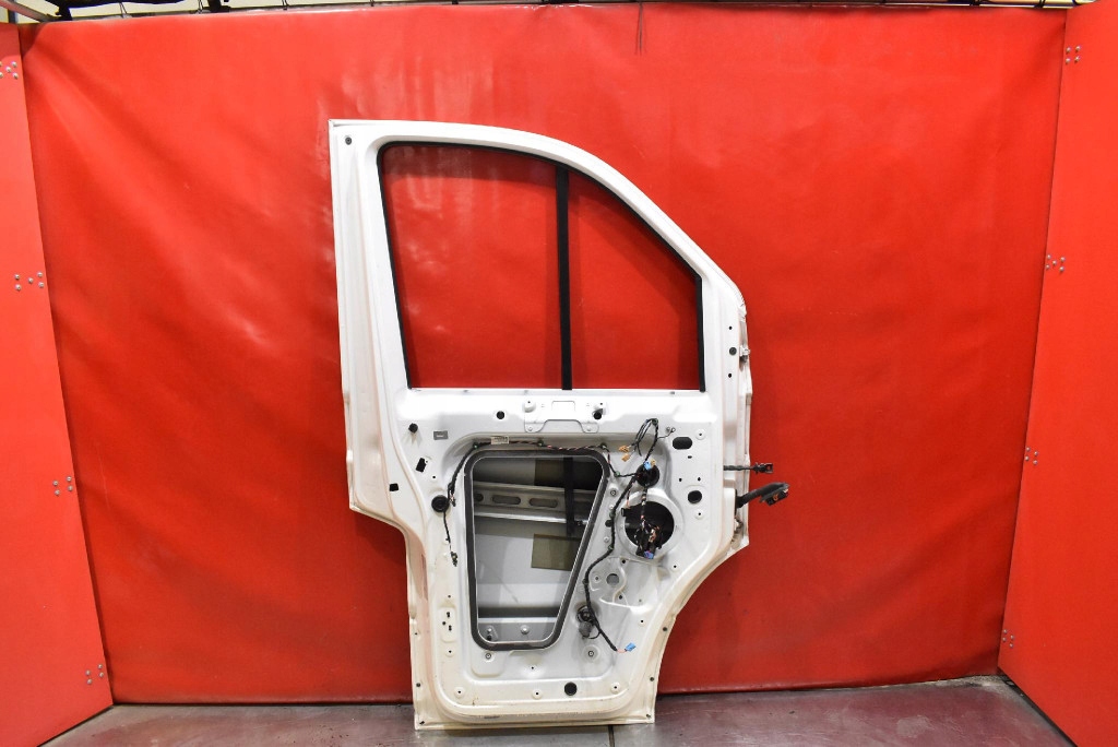 фото №14, Дверь левая перед передние белый vw crafter e-crafter 2 ii 18-24