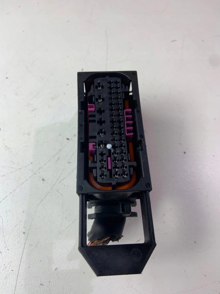 фото №5, Штекер колодка насоса abs audi a4 b6