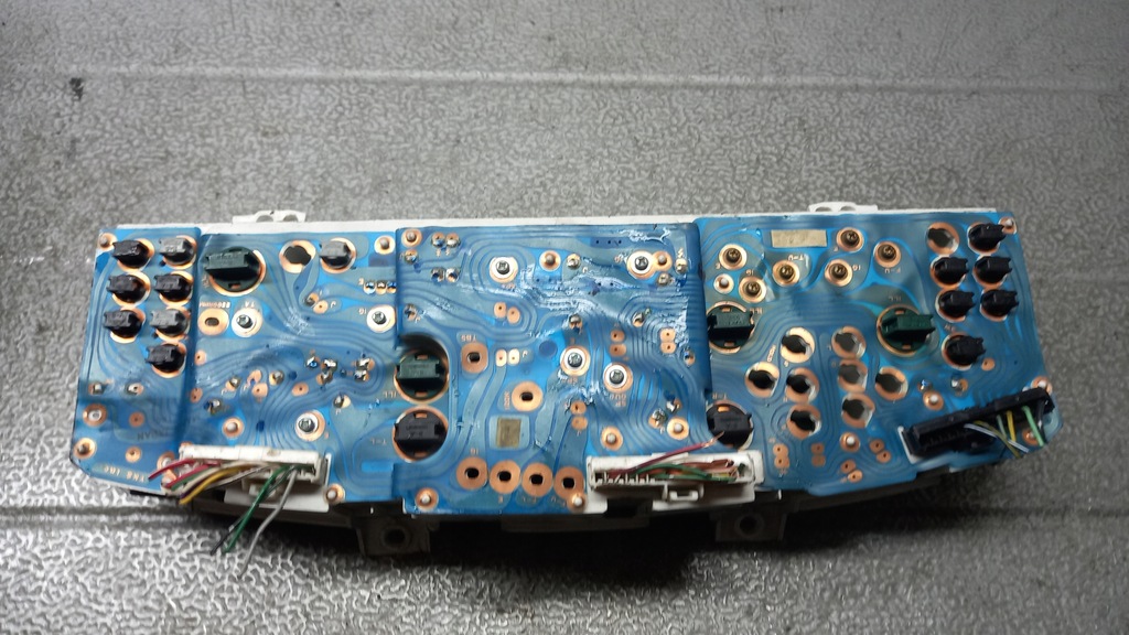 фото №3, Лічильник mazda 626 92r