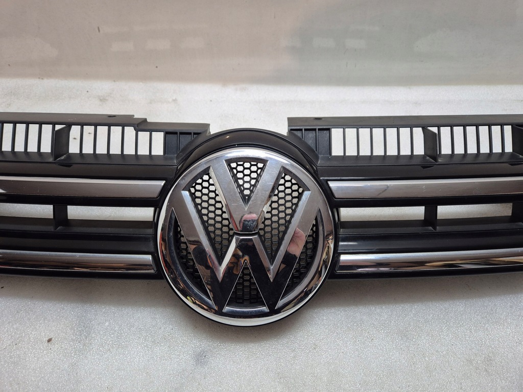 фото №3, Vw touareg ii 7p решётка радиатора решётка радиатора 2010-2014 решётка радиатора оригинал