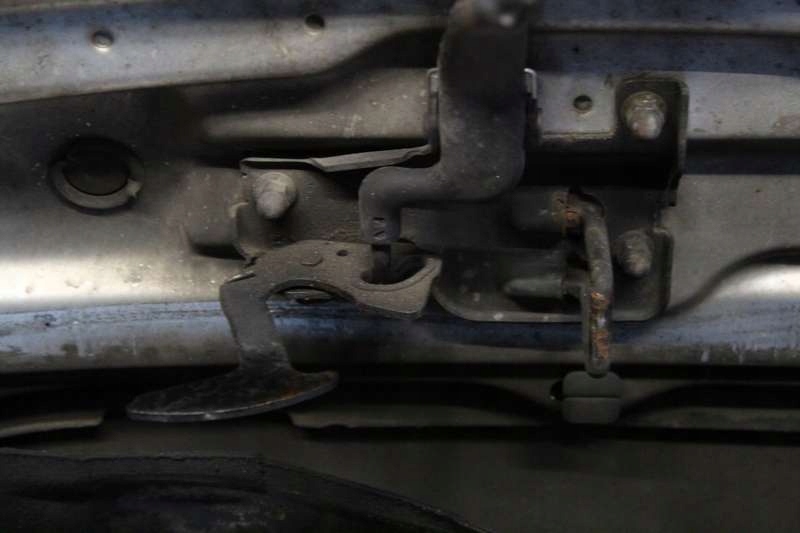 Капот крышка двигателя серебристая audi a4 b6 00-05 Недорого