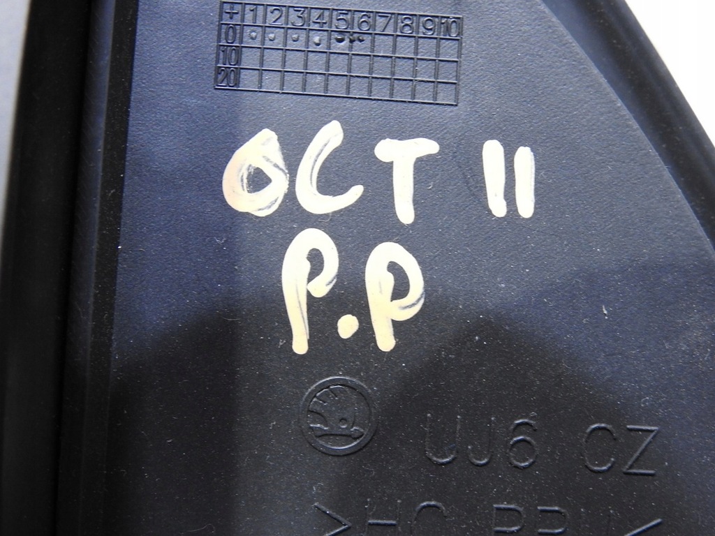 фото №7, Треугольник защита зеркало правая skoda octavia ii