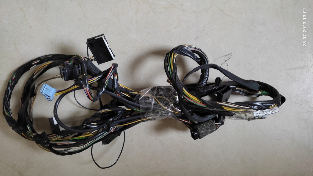 фото №1, Opel insignia a жгут потолочный 20980992 0092u