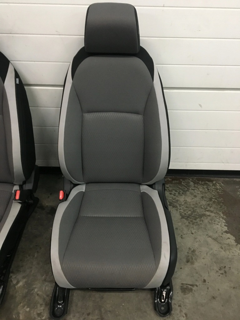 фото №2, Сидіння лівий перед honda jazz v 20- crosstar