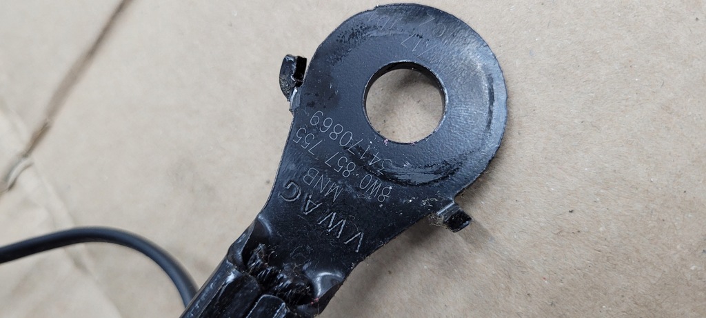 фото №8, A5 8w клипса поперечина перед 8w0857755 a4 b9 8w