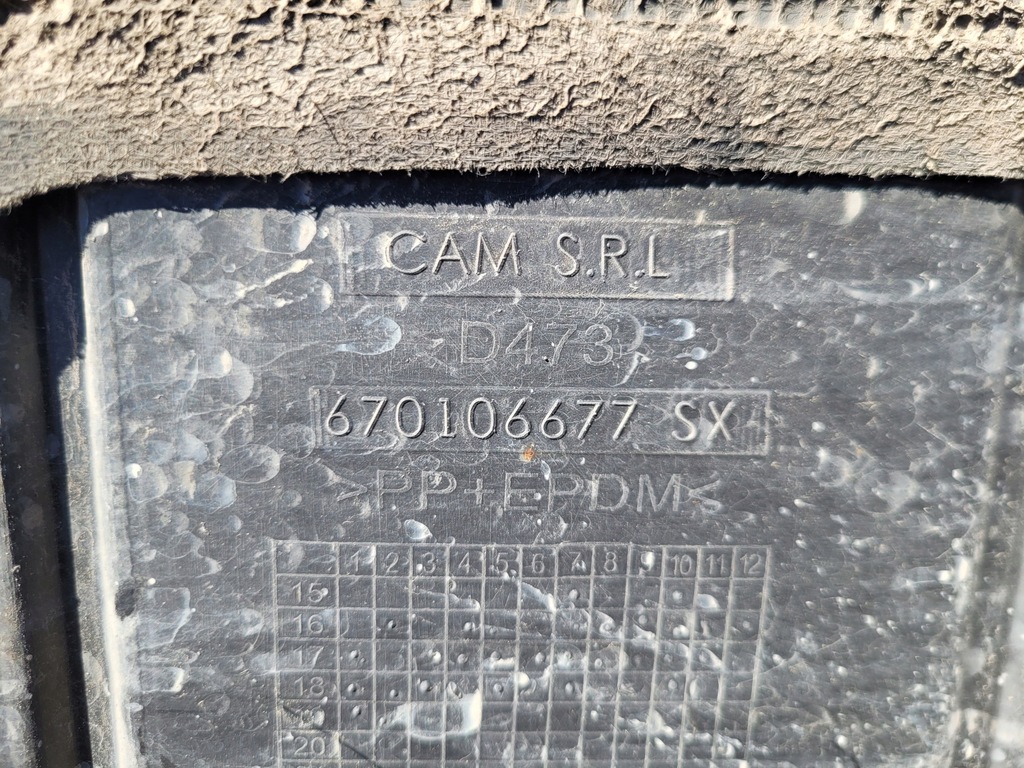 фото №4, Levante m161 подкрылок передние левая правое оригинал