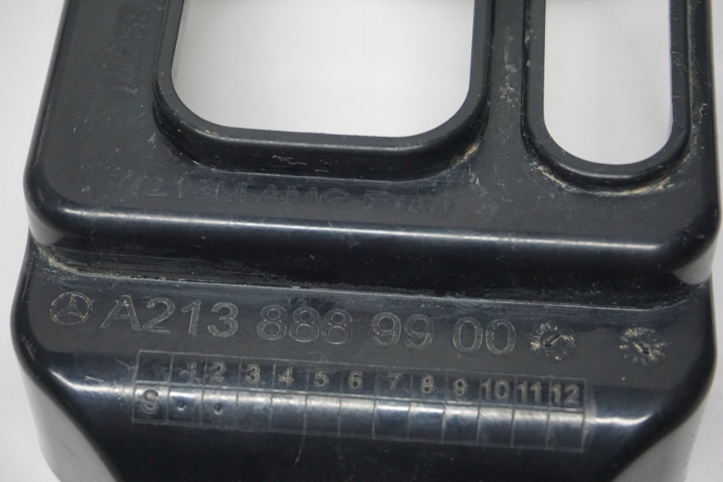 Mercedes glc радар датчик кронштейн a0009059515 a2138889900 Недорого