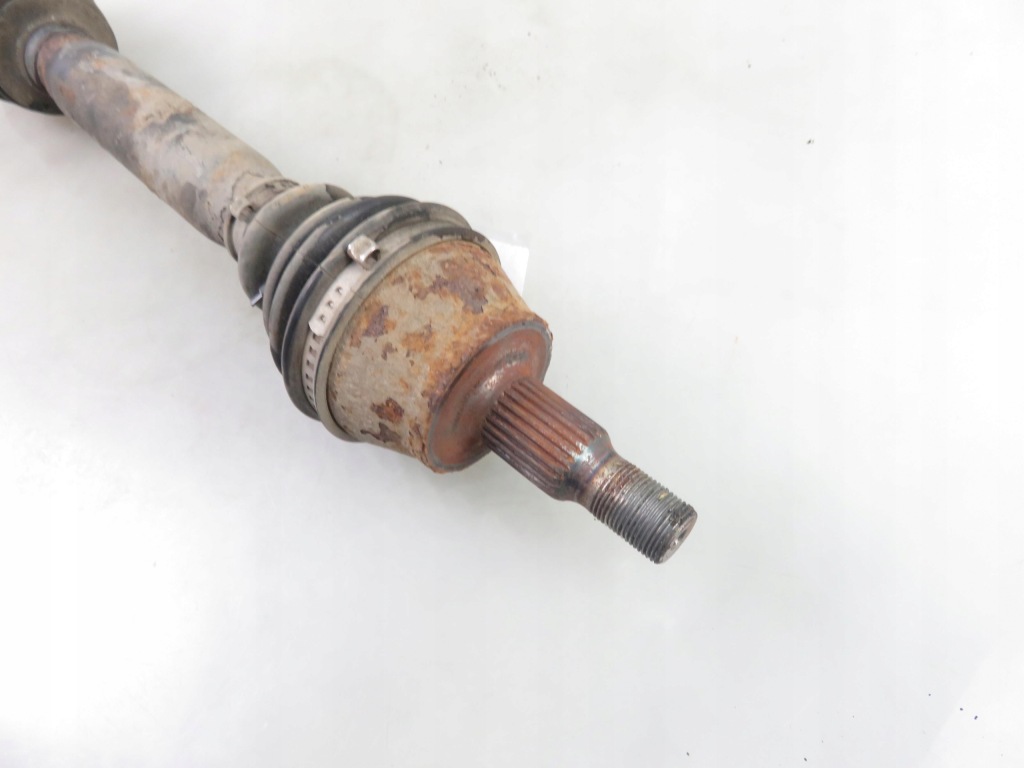 Приводной вал левая mercedes w169 2.0 cdi Доставка