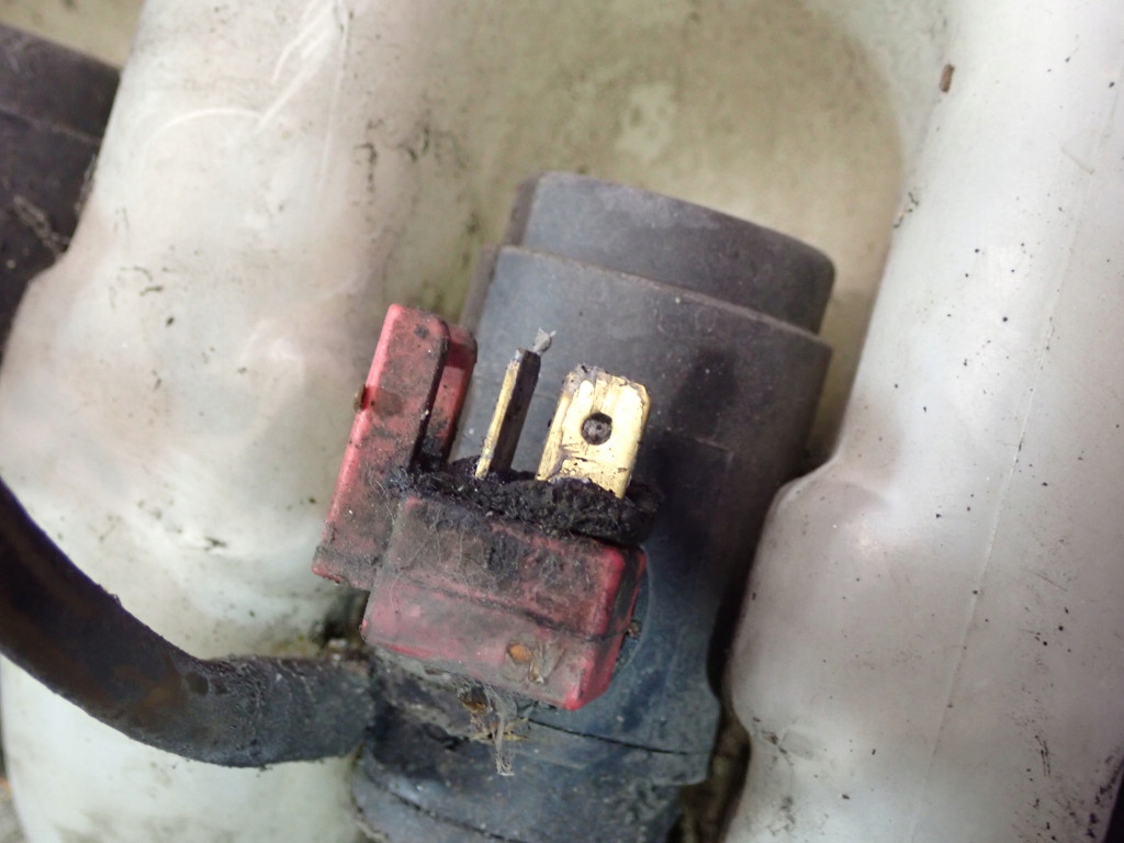 фото №5, Honda civic vi 95-01 бачок омивача насос