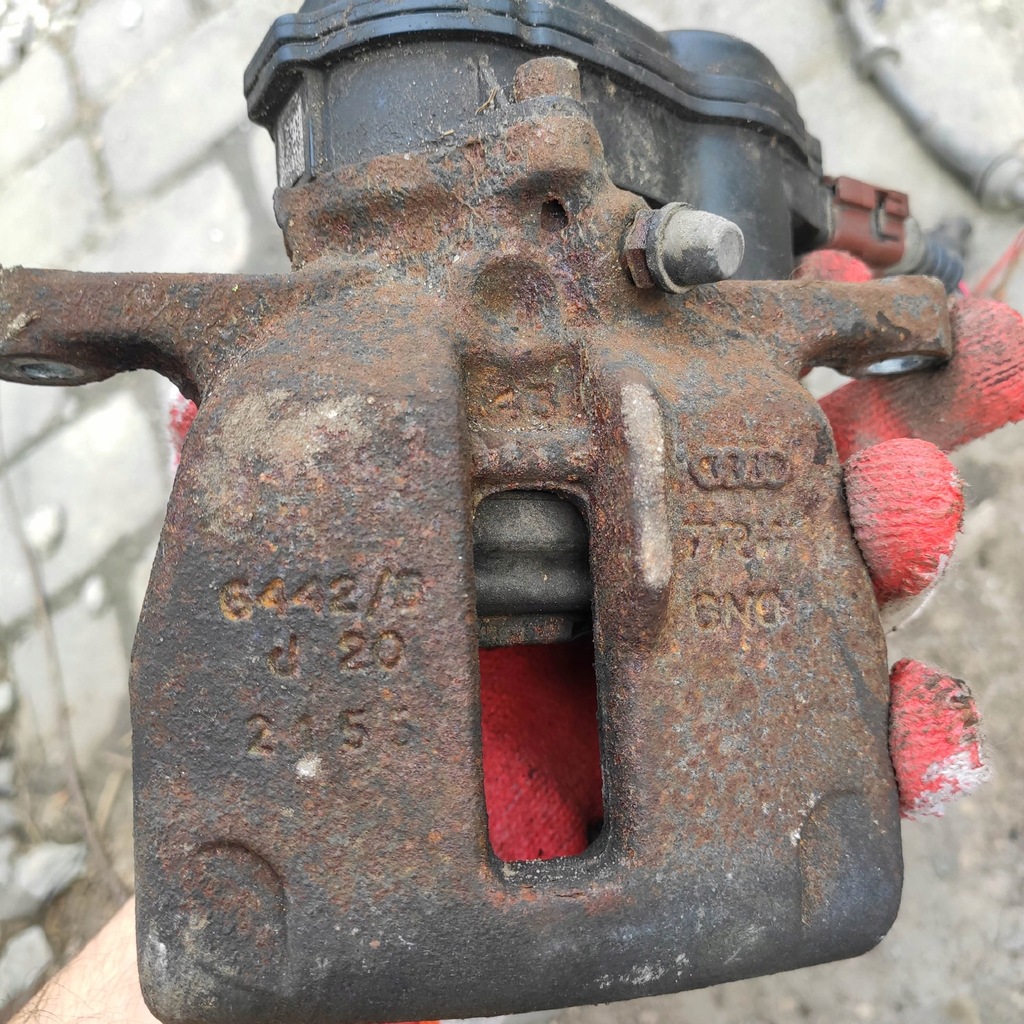 фото №4, Суппорт тормозной правый задняя audi a5 8t quattro 4x4