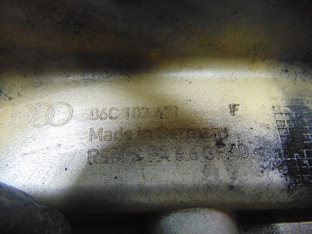 фото №10, Кришка клапанів головки audi a4 b6 3.0 v6