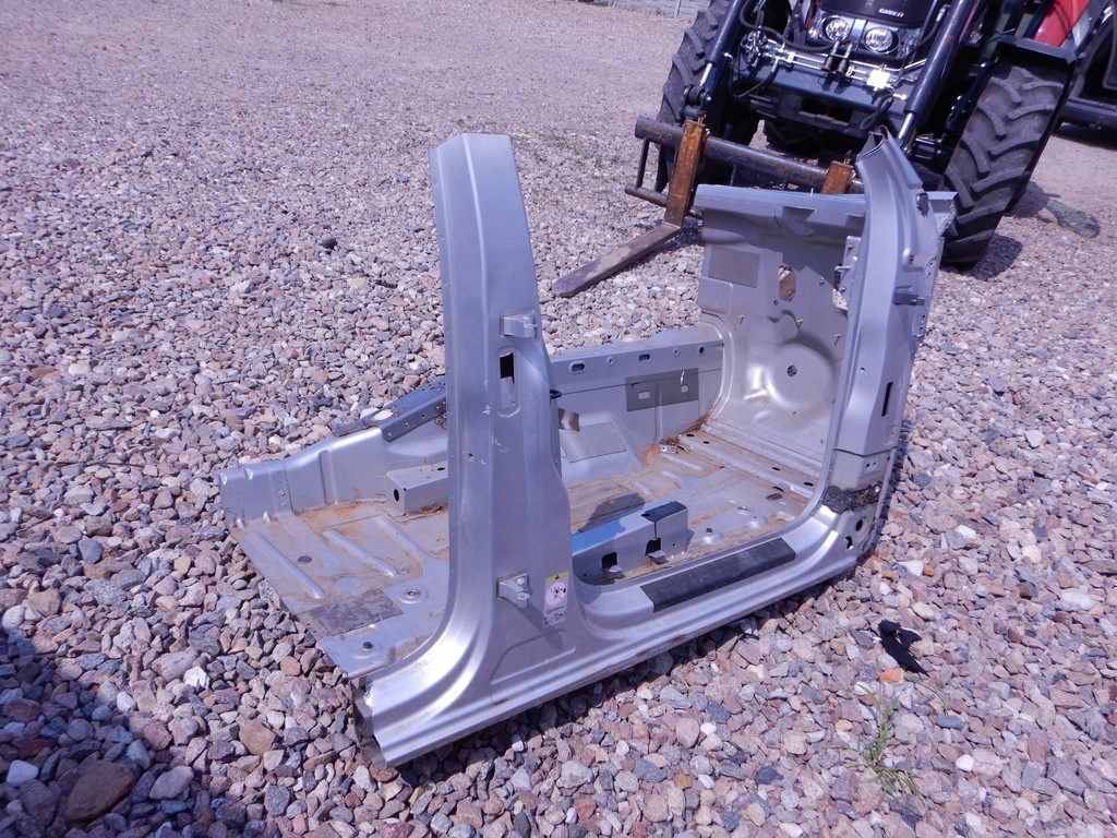 фото №3, Четверть порог блок двигателя правая oryg vw amarok 19r