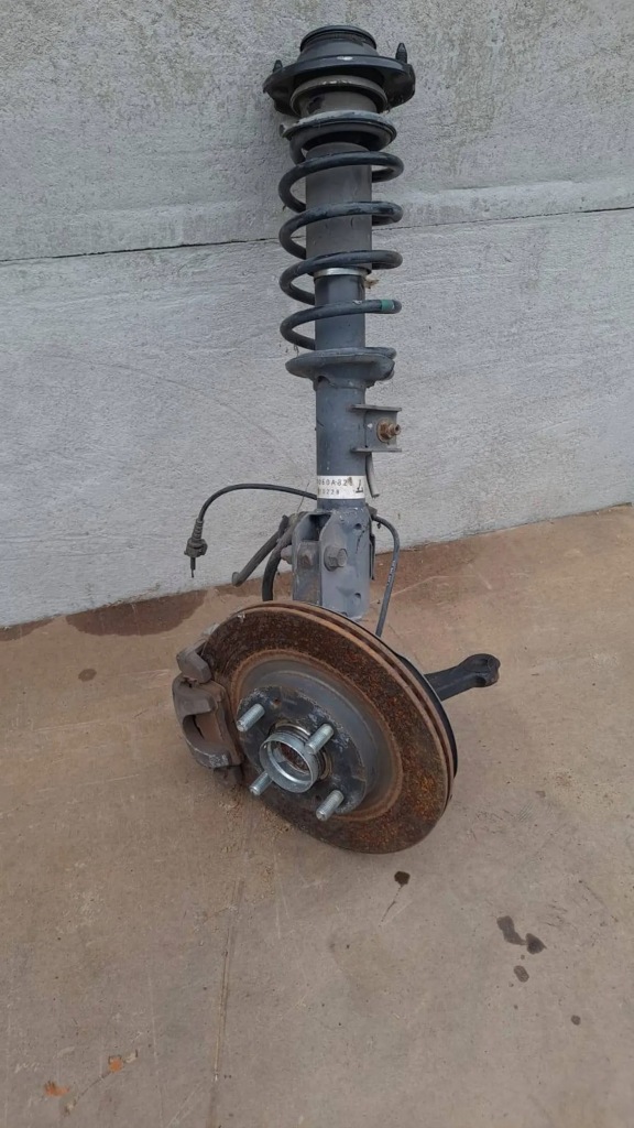 фото №1, Поворотний кулак ліва перед передня peugeot ion c-zero i-miev