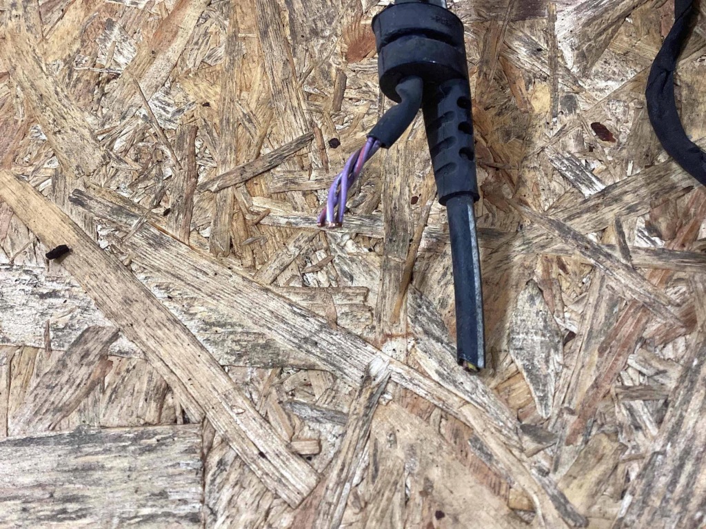 Електропроводка джгут porsche macan ліва передня 95b61290102 95b907508a Зі Шроту