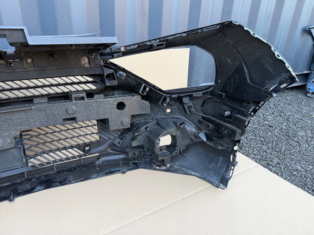 Бампер перед citroen c4 3 e-c4 2020- оригінал демонтаж ні клеєний в Україні