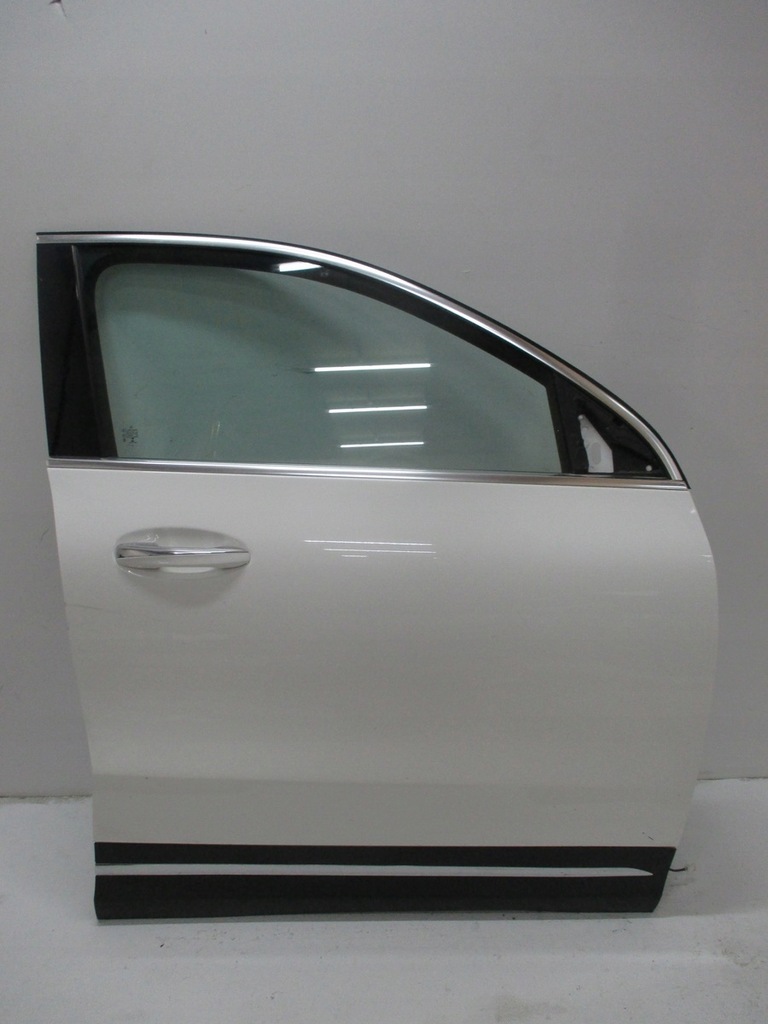 фото №1, Дверь правое передние mercedes eqa 22r